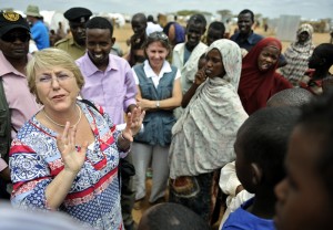 UN Women Executive Director Michelle Bachelet speaks to people at Ifo refugee camp in Northern Kenya, 3 April 2011. (Photo: UN Women.) UN Women Executive Director Michelle Bachelet speaks to people at Ifo refugee camp in Northern Kenya, 3 April 2011. (Photo: UN Women.)