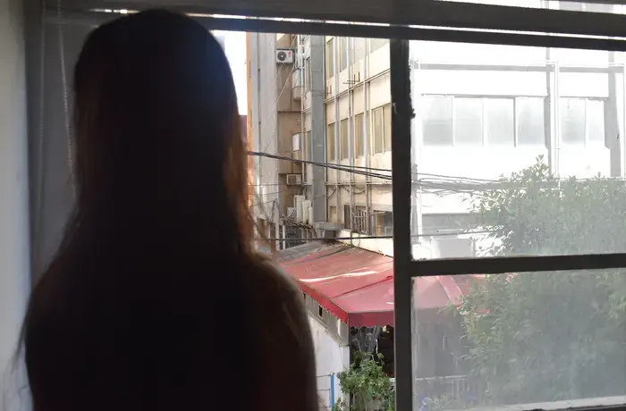 Salma, fotografiada en Beirut. Fotografía: ONU Mujeres/Nour Abdul Reda 